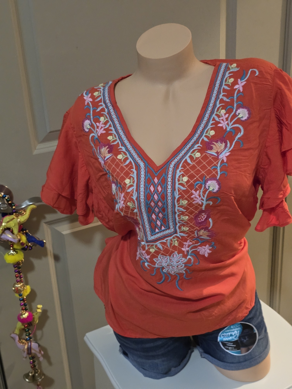 Solitaire Red Embroidered V-Neck Ruffle Sleeve Blouse - Picture 4 of 11